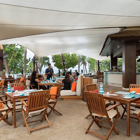 Centara Grand Mirage Beach Resort Pattaya Bagian luar foto The Beach Club