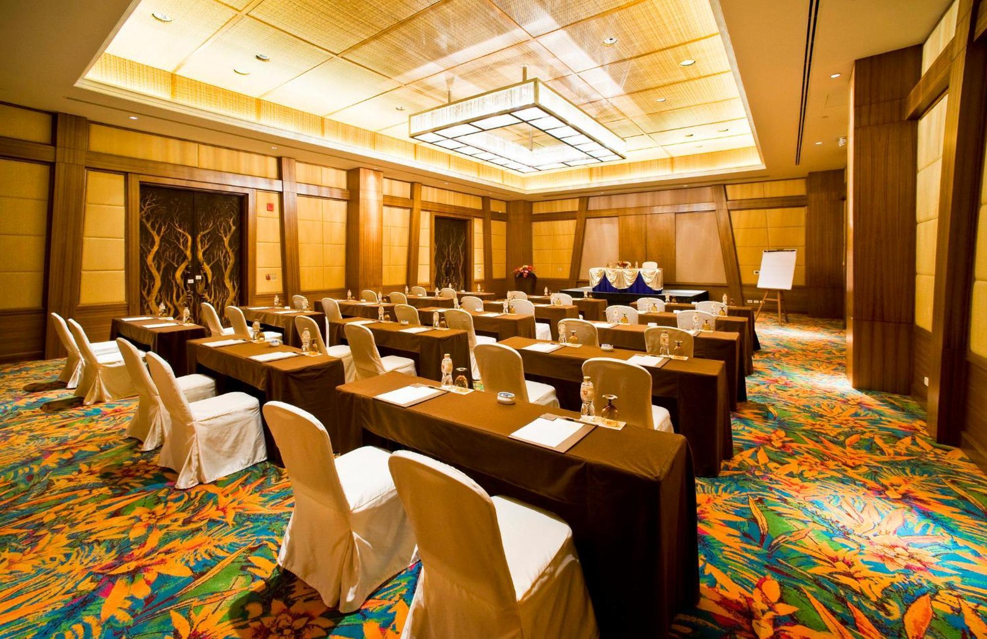 Centara Grand Mirage Beach Resort Pattaya Bagian luar foto