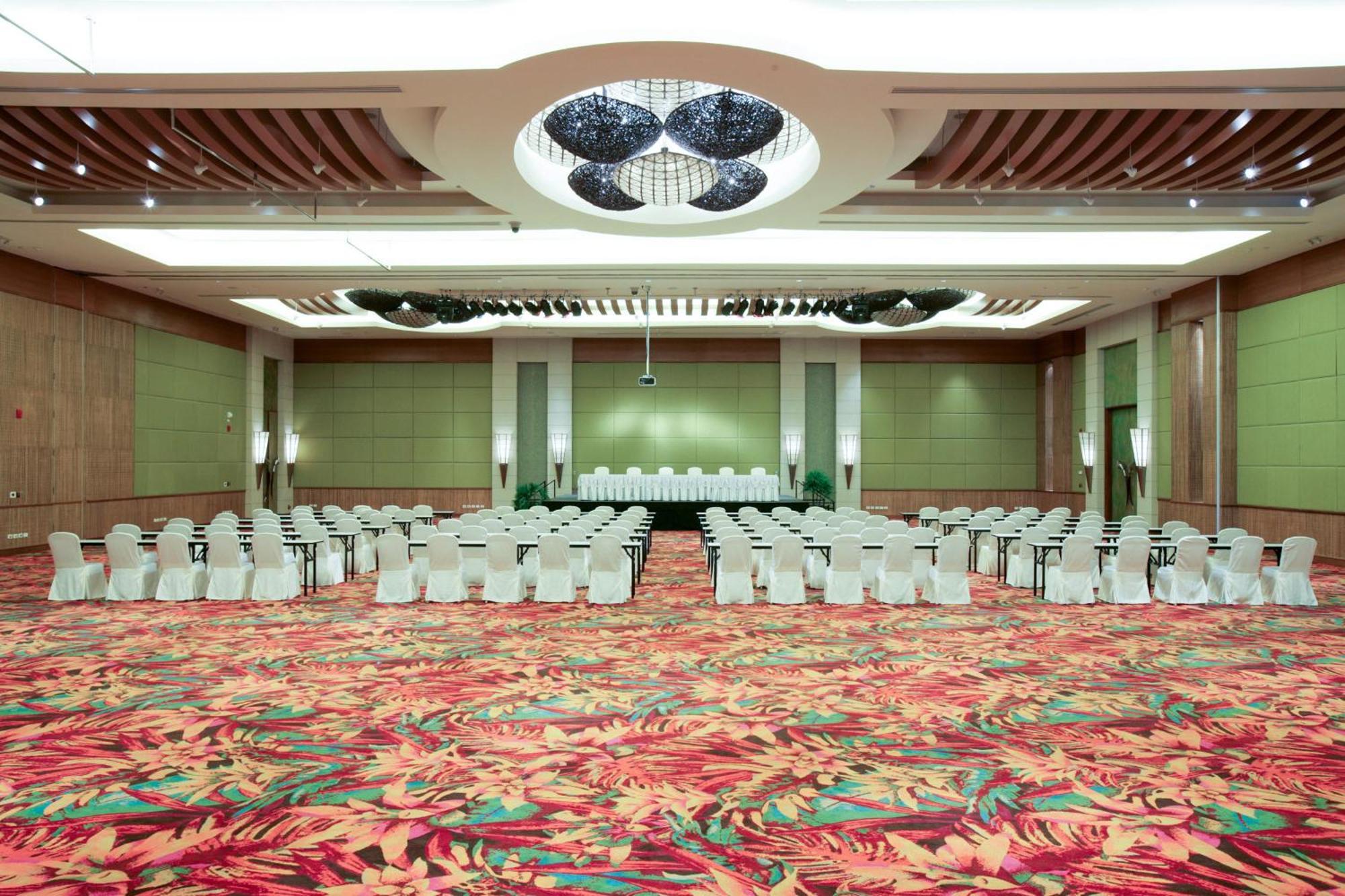 Centara Grand Mirage Beach Resort Pattaya Bagian luar foto